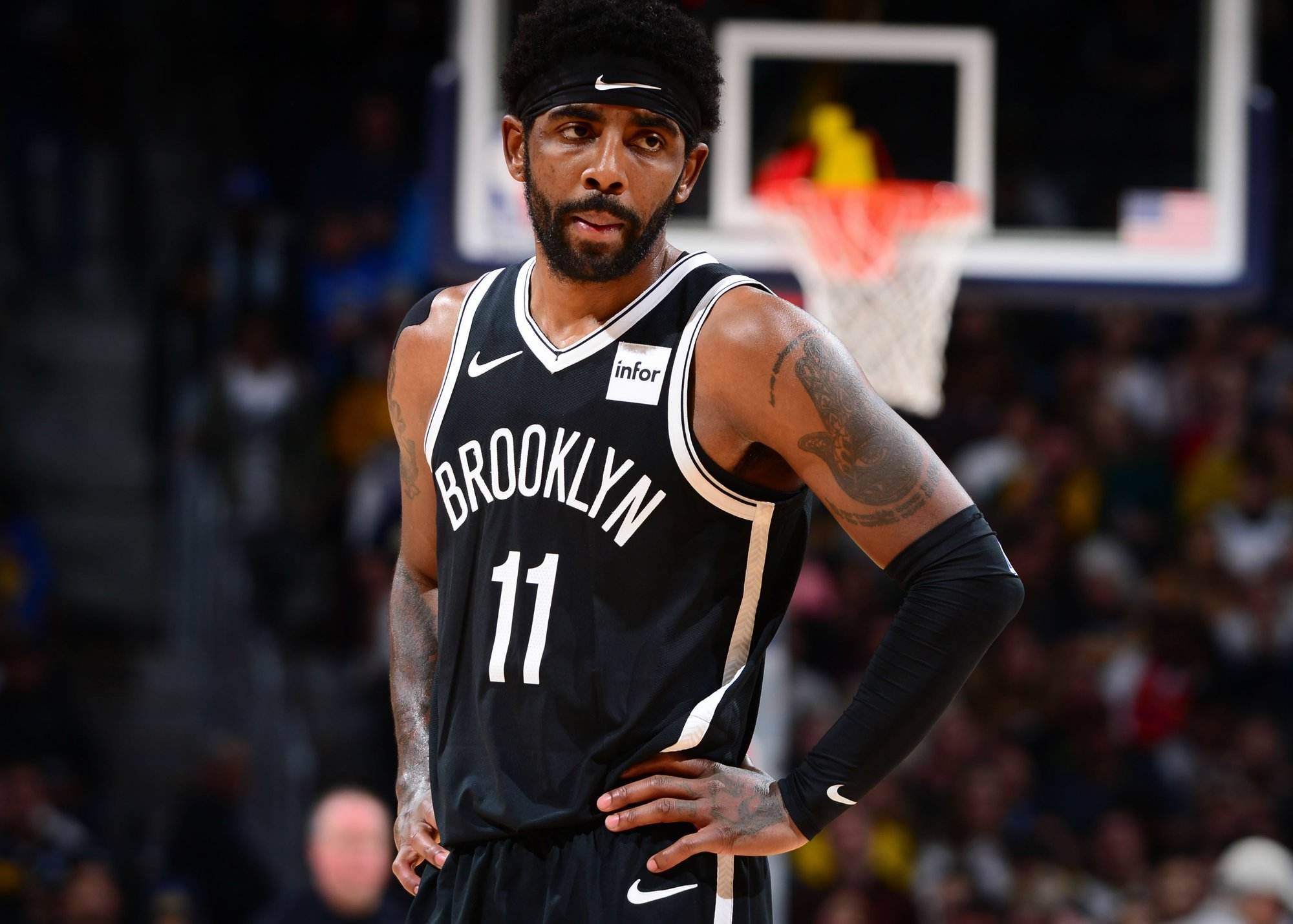 梅开二度助药厂6球大胜海登海姆，19岁中场马扎当选全场最佳（药厂6球横扫海登海姆：梅开二度建功，19岁中场马扎荣膺全场最佳）