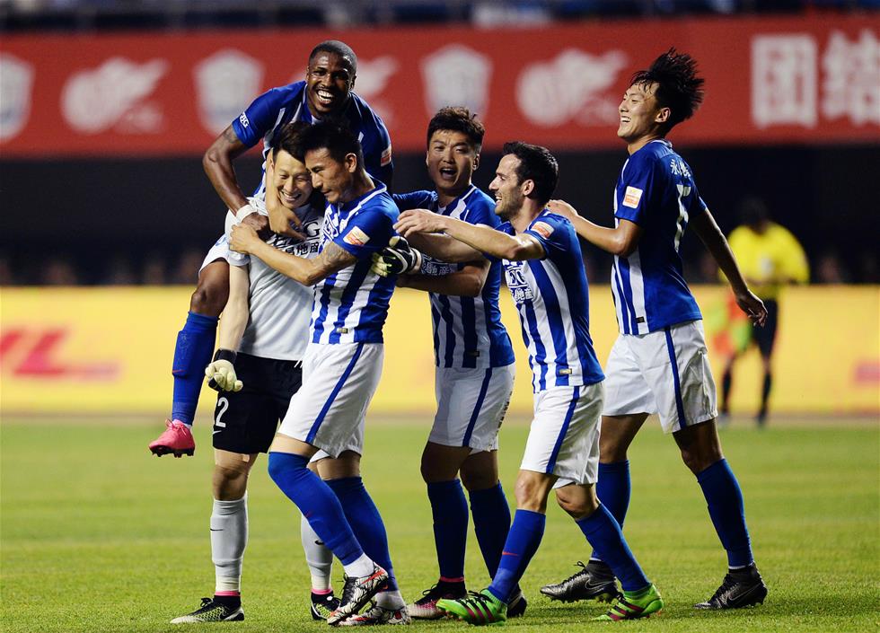 带队两战全胜夺得冠军，穆斯卡特当选中超11月最佳教练（两连胜捧杯，穆斯卡特获评中超11月最佳主帅）