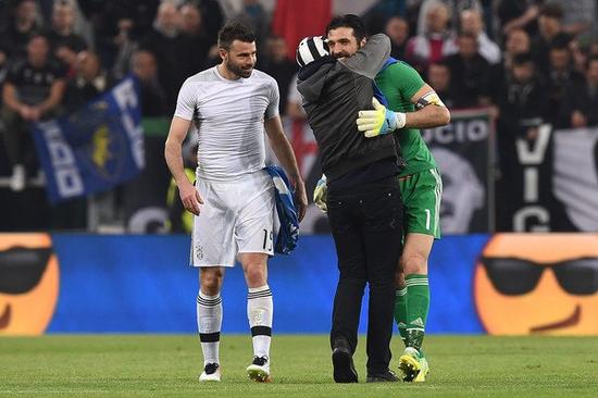 0-1+2-3！五星巴西跌下神坛，安切洛蒂的救赎只剩半年（从0-1到2-3：五星巴西跌落神坛，安切洛蒂自我救赎仅剩半年）