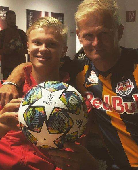 混团世界杯：日本队全场被中国观众针对，张本智和的表情亮了！（混团世界杯现场：中国观众全程施压日本队，张本智和表情成焦点）