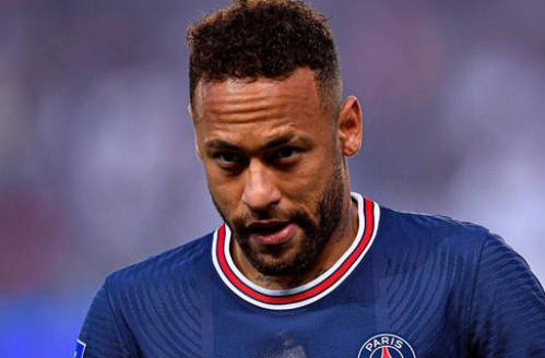 孔蒂：这场比赛球员的表现我无可指责，法兰克福的防守确实好（孔蒂：本场队员表现无可挑剔，法兰克福防守的确出色）